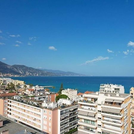 Appartement T2 En Bord De Mer Рокбрюн-Кап-Мартин Екстериор снимка